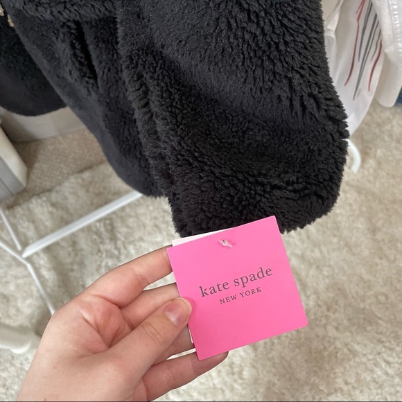 Kate Spade | NWT Black and Tan Reversible Faux Fur Quilted Jacket Size Small - Picture 9 of 9